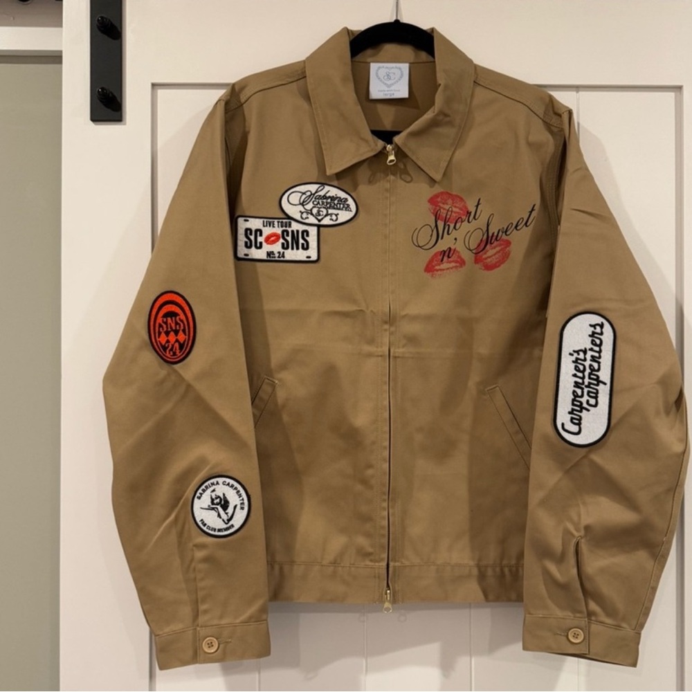 Sabrina Carpenter XL vip tour jacket